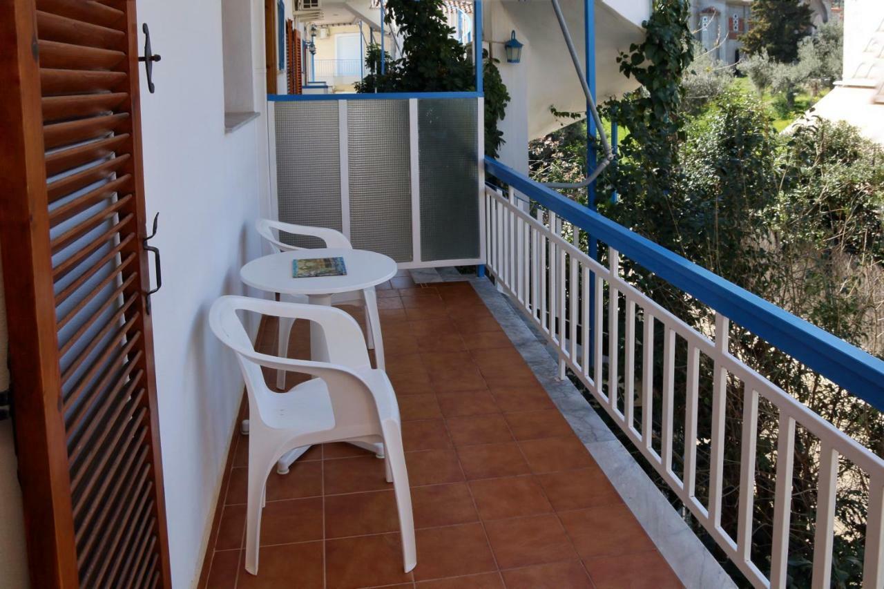 Seaview Self Catering Apartment - Helen No 1 Xiropigado Luaran gambar