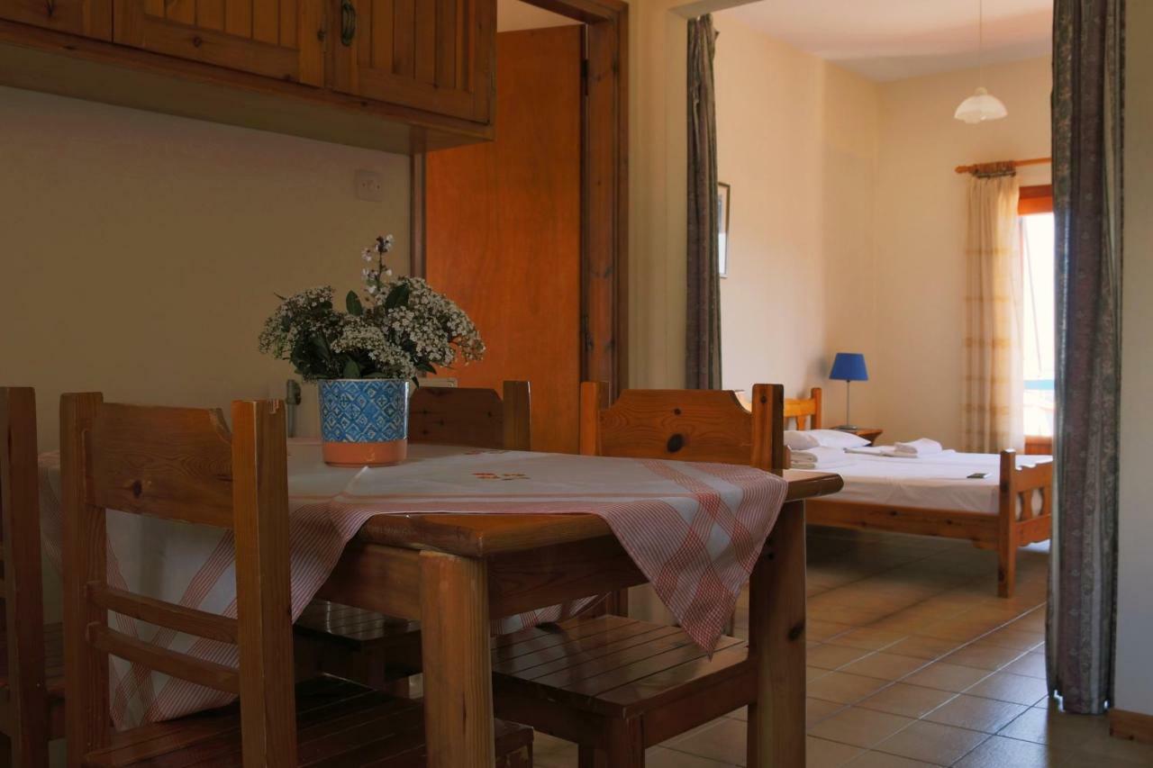 Seaview Self Catering Apartment - Helen No 1 Xiropigado Luaran gambar